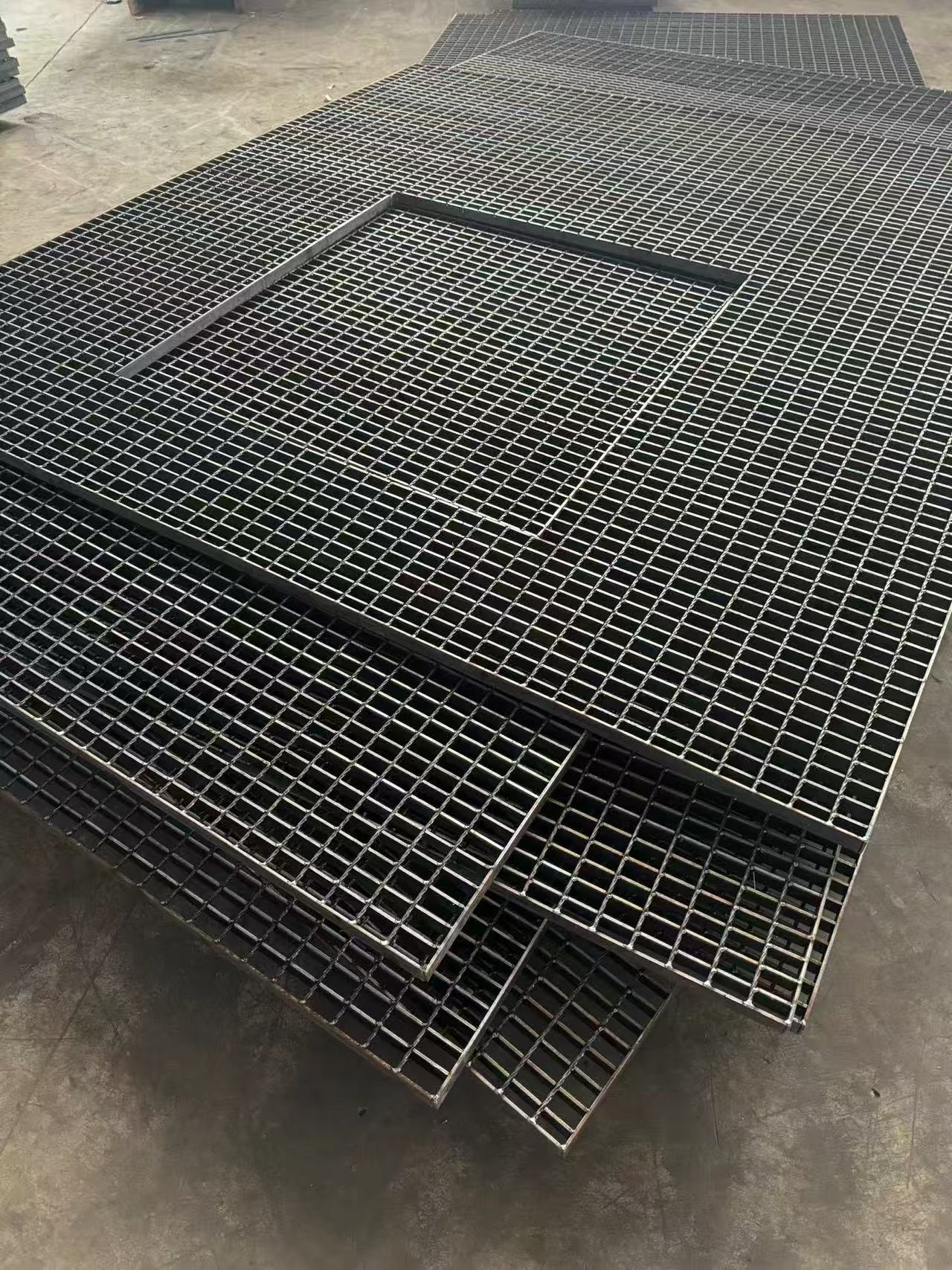 镀锌钢格栅厂家